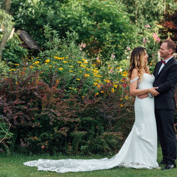 Pronovia Barcelona Wedding Dress. Size 12. White - Ivory - Picture 4 of 15